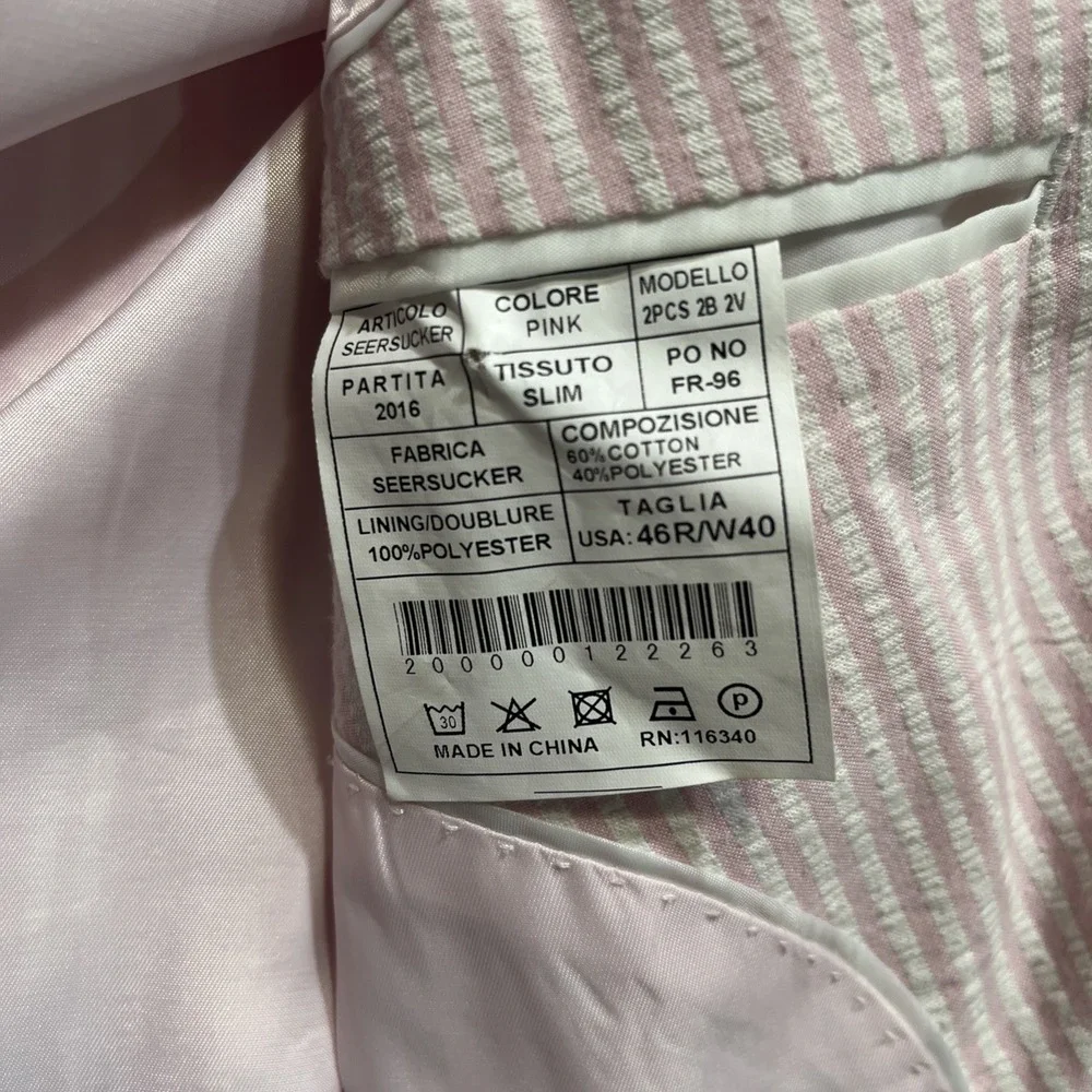 Ferrecci Seersucker Suit Double Vent 2pc Mens 46R W40 Pink Striped Classic